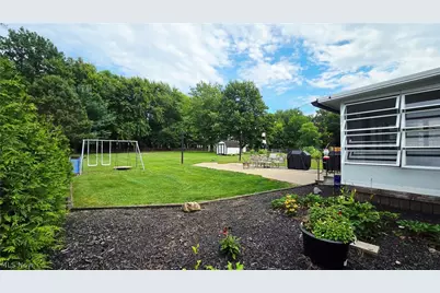 7907 Baumhart Road, Amherst, OH 44001 - Photo 24