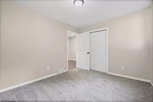 1398 Cordova Ave, Akron, OH 44320 - Photo 14