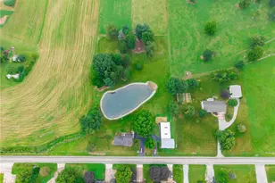 8716 Emerson Rd, Apple Creek, OH 44606 - Photo 2
