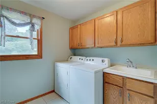 6094 Coppercove Cir NW, North Canton, OH 44720 - Photo 20