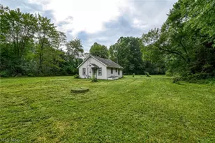 8386 Yale Rd, Rootstown, OH 44272 - Photo 16