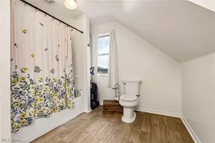 202 N Nickel Plate St, Louisville, OH 44641 - Photo 26