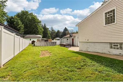 202 N Nickelplate Street, Louisville, OH 44641 - Photo 34
