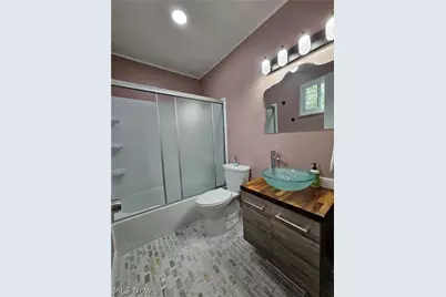 33158 Lakeshore Boulevard, Eastlake, OH 44095 - Photo 22