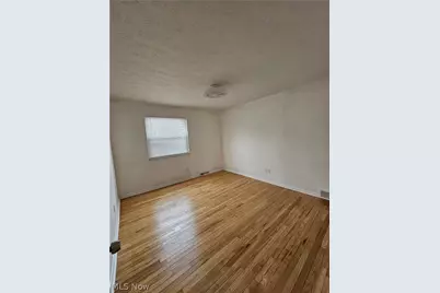 33158 Lakeshore Boulevard, Eastlake, OH 44095 - Photo 16