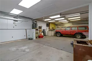 1397 W Sprague Rd, Grandview Heights, OH 44147 - Photo 38