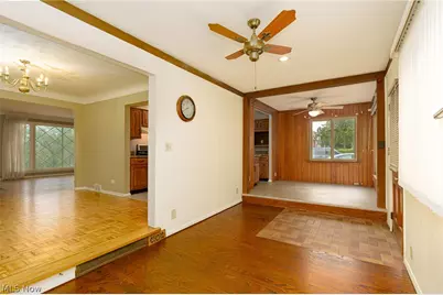 1397 W Sprague Road, Grandview Heights, OH 44147 - Photo 12