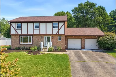 5234 Shamrock Avenue NW, North Canton, OH 44720 - Photo 2