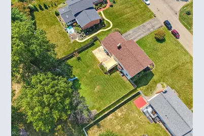 5234 Shamrock Avenue NW, North Canton, OH 44720 - Photo 10
