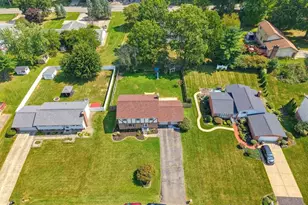5234 Shamrock Ave NW, North Canton, OH 44720 - Photo 8