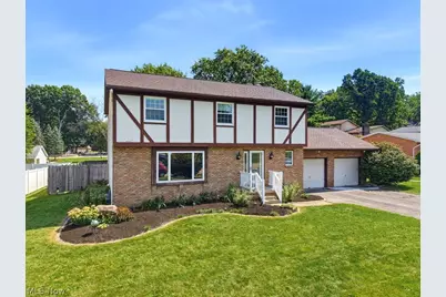 5234 Shamrock Avenue NW, North Canton, OH 44720 - Photo 1