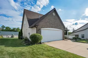 4316 Arlington Dr, Brunswick, OH 44212 - Photo 2