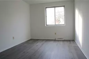 941 Jean Ave, Akron, OH 44310 - Photo 8