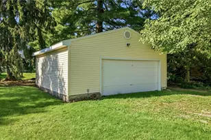 103 Lisbon St, Canfield, OH 44406 - Photo 10