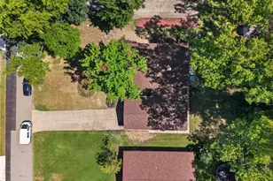 287 Moreland Dr, Canfield, OH 44406 - Photo 2