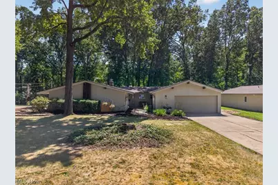 287 Moreland Drive, Canfield, OH 44406 - Photo 1
