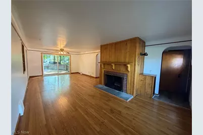 29352 Waldensa Avenue, Wickliffe, OH 44092 - Photo 8