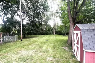 801 Spangler St NE, Canton, OH 44714 - Photo 2