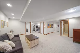 159 Kingston Dr, Aurora, OH 44202 - Photo 28