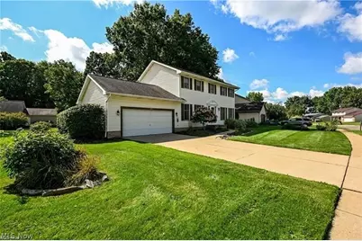 829 Dan Avenue, Canal Fulton, OH 44614 - Photo 2