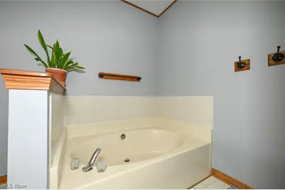 829 Dan Avenue, Canal Fulton, OH 44614 - Photo 32