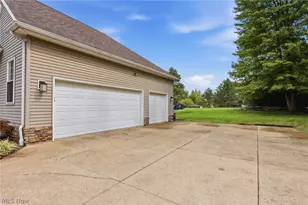 9555 S Brown Rd, Chardon, OH 44024 - Photo 46