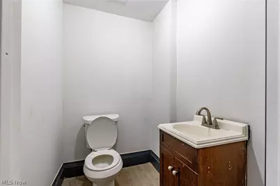 8403 Detroit Avenue, Loveland, OH 44102 - Photo 20