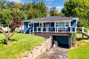 407 Diana Dr, Hopedale, OH 43976 - Photo 4