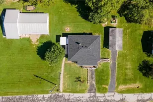 407 Diana Dr, Hopedale, OH 43976 - Photo 16