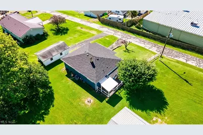 407 Diana Drive, Hopedale, OH 43976 - Photo 40