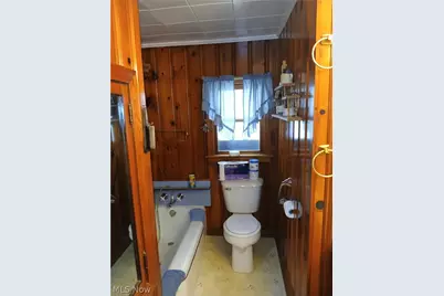 508 Coe Avenue, Coshocton, OH 43812 - Photo 16