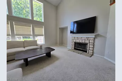 7764 Oak Meadow Drive, Hudson, OH 44236 - Photo 4