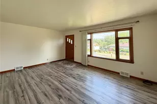 131 Beverly Ln, Wintersville, OH 43953 - Photo 6