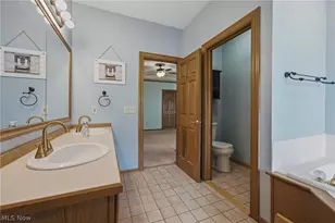 2771 Missenden St NW, North Canton, OH 44720 - Photo 38