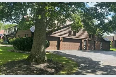 105 River Bend Drive #4 A, Norwalk, OH 44857 - Photo 2