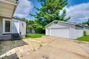 347 Buckeye Ave, Alliance, OH 44601 - Photo 2