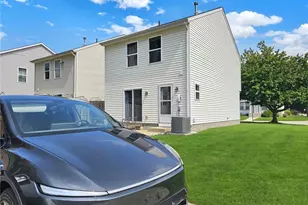 1184 Hayes Ave, Eastlake, OH 44094 - Photo 4