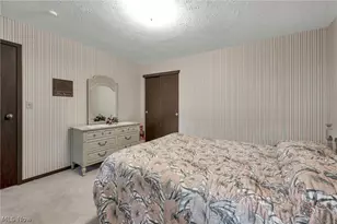 5931 Linder Cir NE, Canton, OH 44721 - Photo 24