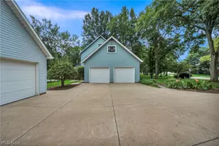5931 Linder Cir NE, Canton, OH 44721 - Photo 40