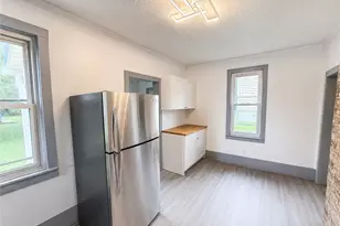 417 N Sumner St, East Palestine, OH 44413 - Photo 4