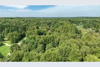 18131 Greatwood Lane, Chagrin Falls, OH 44023 - Photo 42