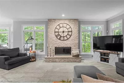 18131 Greatwood Lane, Chagrin Falls, OH 44023 - Photo 14