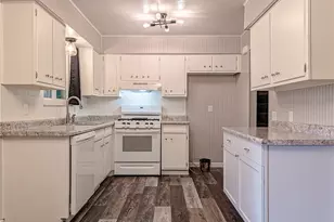 8636 Camelot Ave NW, Canal Fulton, OH 44614 - Photo 6