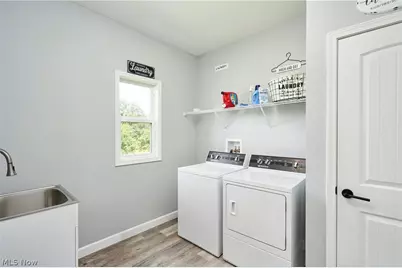 9233 Beatty Street NW, Massillon, OH 44647 - Photo 12