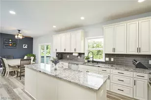 9233 Beatty St NW, Massillon, OH 44647 - Photo 8