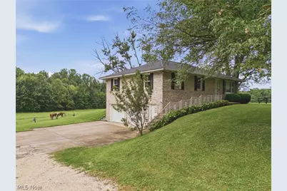 4510 Plainfield Avenue SW, Canton, OH 44706 - Photo 2