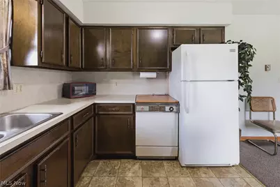 4510 Plainfield Avenue SW, Canton, OH 44706 - Photo 12