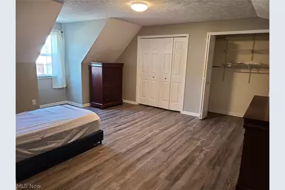 2061 Jennifer Street, Akron, OH 44313 - Photo 18