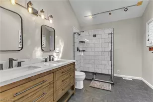 29126 Chardon Rd, Willoughby Hills, OH 44092 - Photo 20