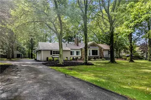 29126 Chardon Rd, Willoughby Hills, OH 44092 - Photo 2